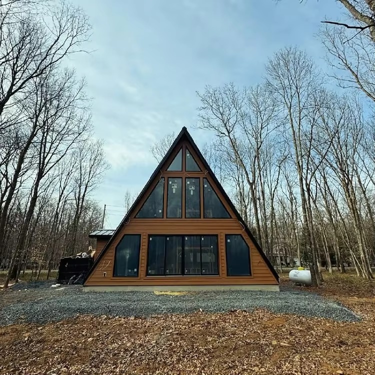 Rumah Kayu Segitiga yang Dapat - Outdoor Camping And Glamping ulasan dan harga